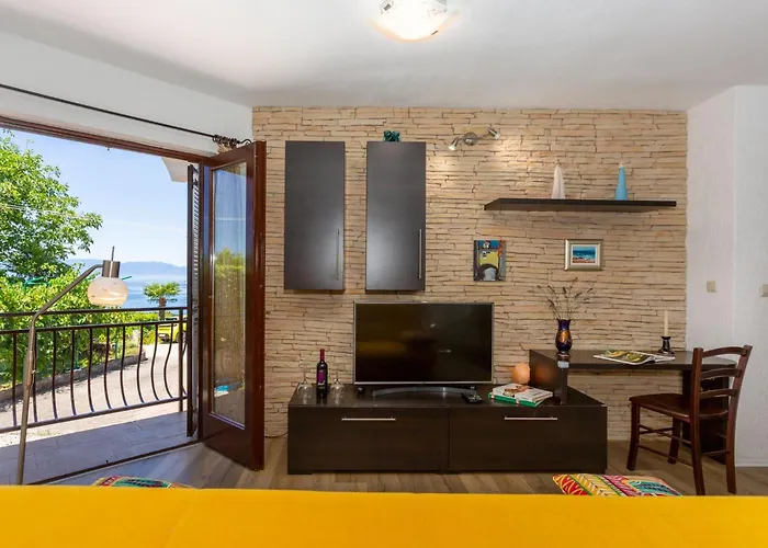 Anivija Apartment